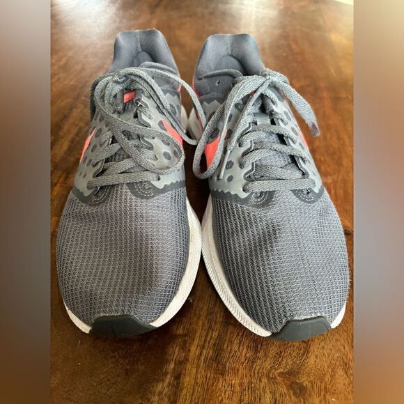 Nike Downshifter 7 Grey Lava Glow 852466-001 Running Shoes Size 8 Women - Picture 7 of 7